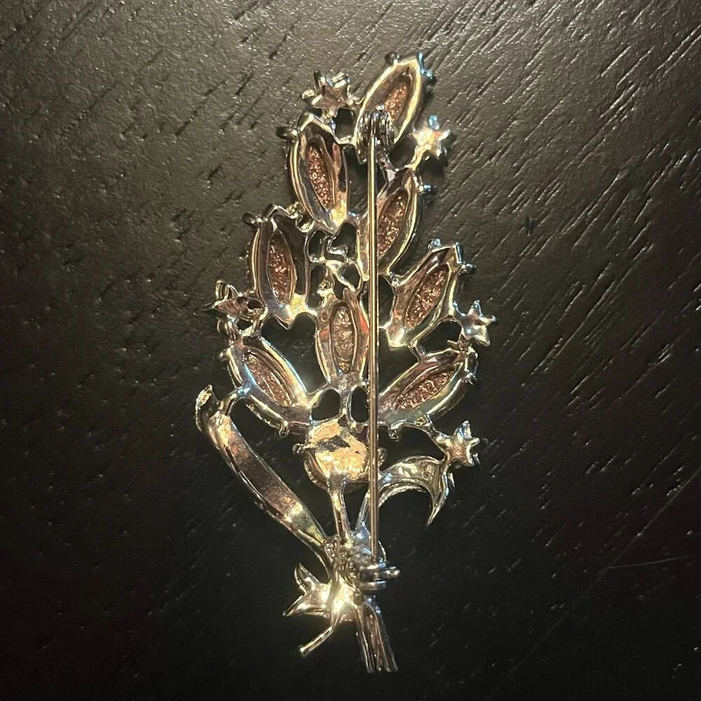 Vintage Gold Tone Flower bouquet Brooch Copper Sparkle Stones